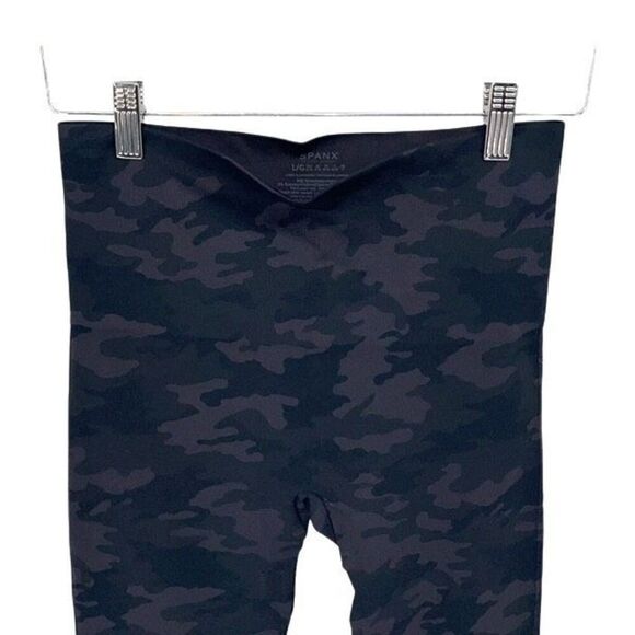 Spanx Womens Camo High Rise Look At Me Now Shaping Cropped Leggings Gray Green L - Picture 3 of 9